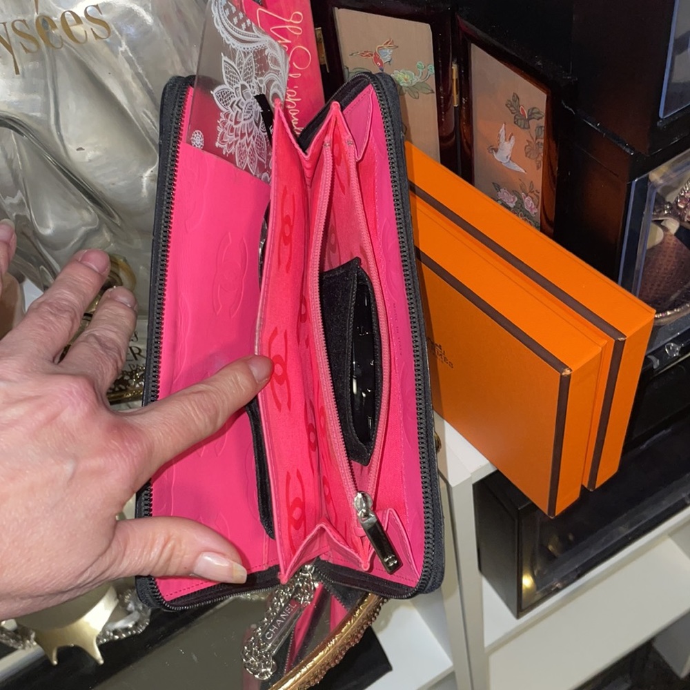 Chanel LARGE Iconic CC Classic Cambon Clutch - Picture 6 of 12